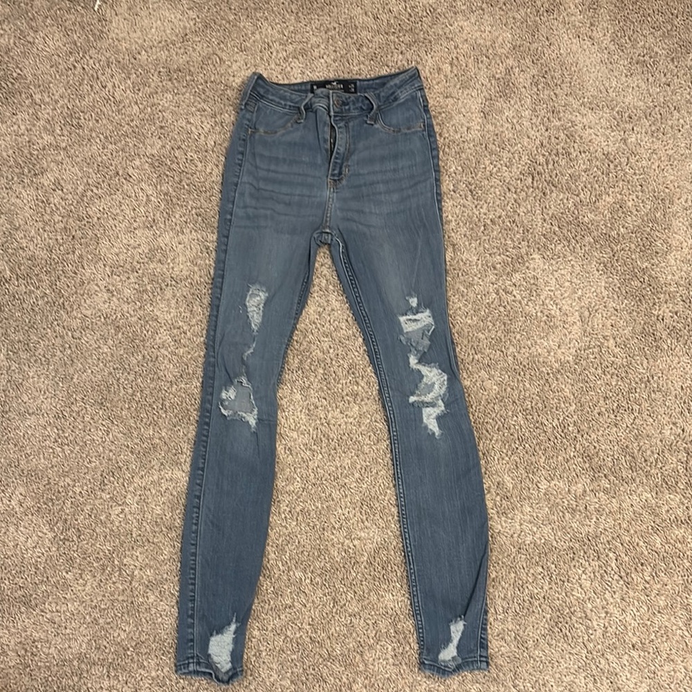 Hollister Women's Blue Distressed Skinny Jeans